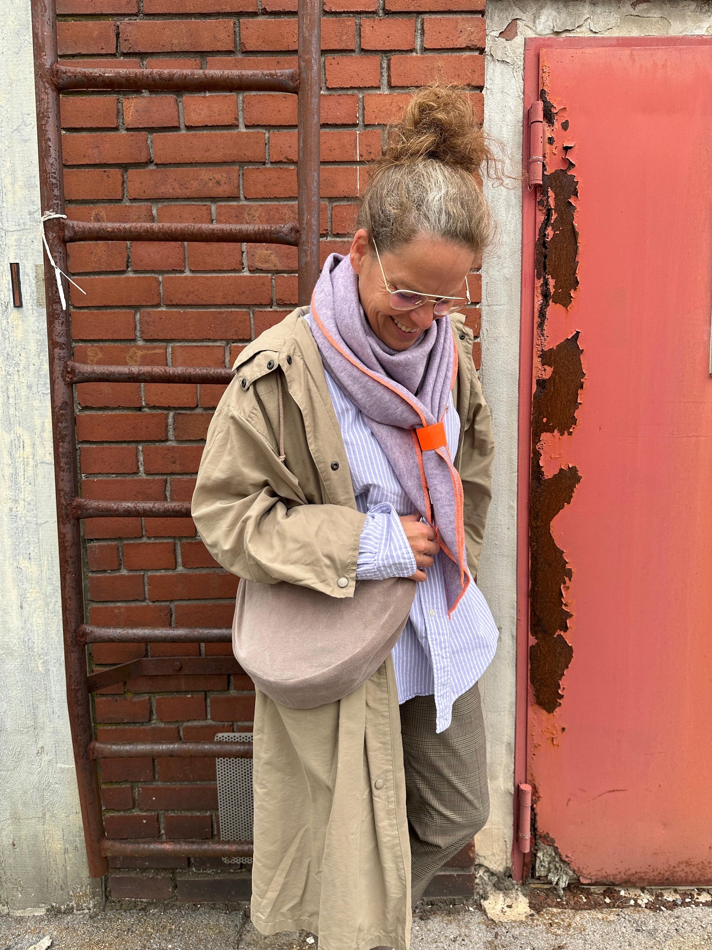 CROSSBODY BAG - NICKY VELOURS TAUPE + NEON ORANGE