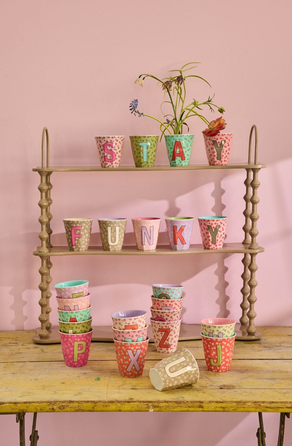 Rice beker medium - Letters Bloemen