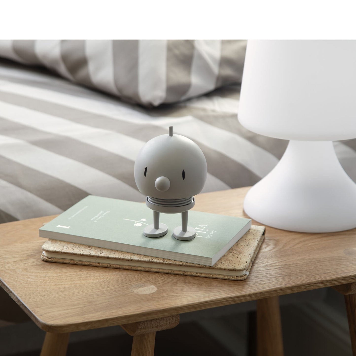 Hoptimist Soft Bumble – Vrolijke designfiguur met een positieve uitstraling
