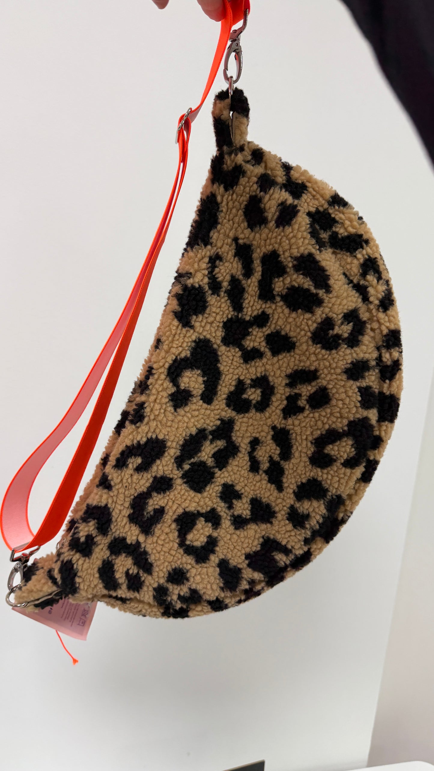 CROSSBODY BAG - LEO SAND + NEON ORANJE