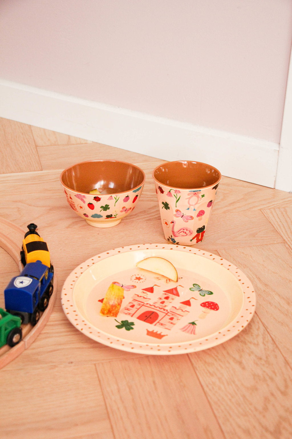 Melamine beker medium -lichtroze- Fairytale Print