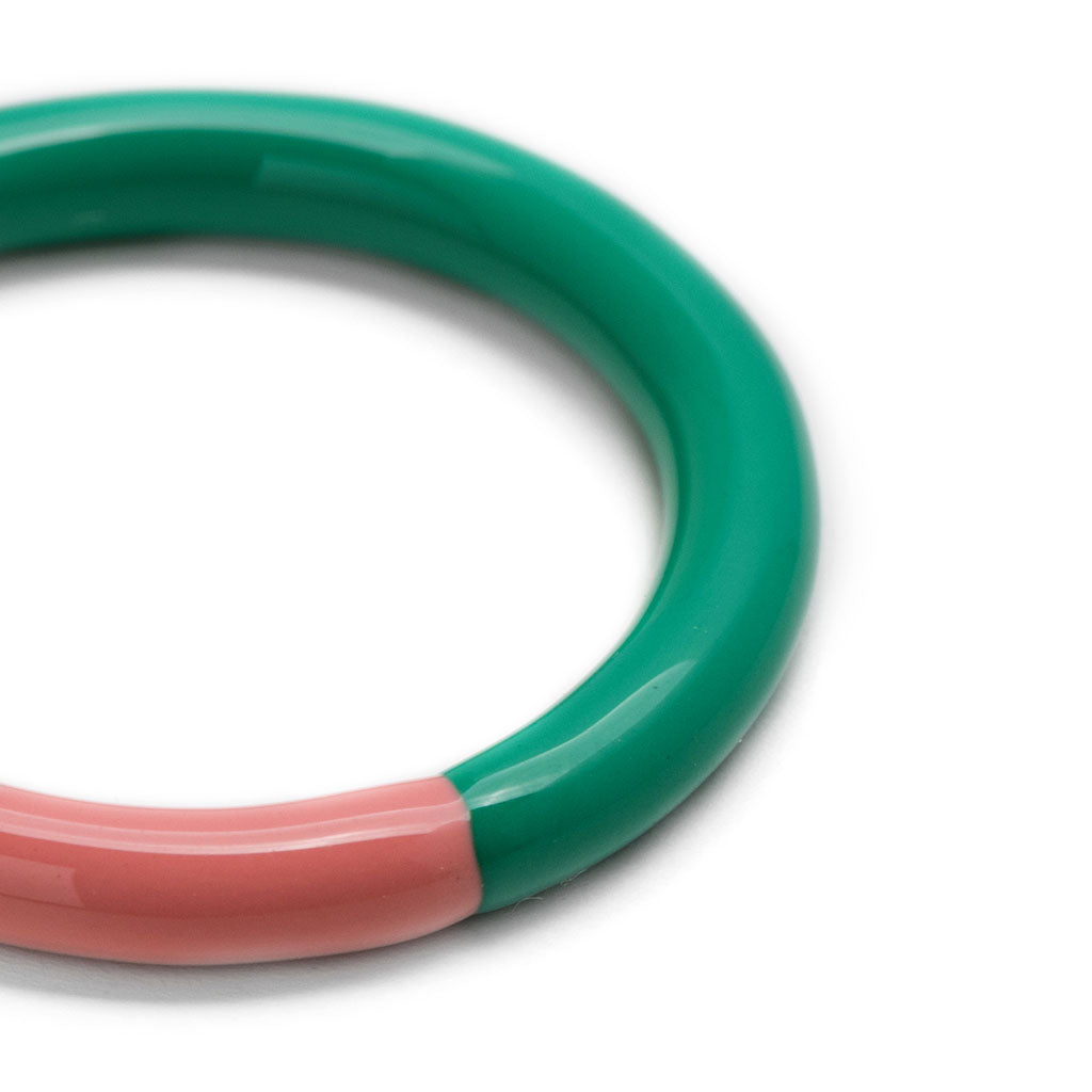LULU Copenhagen Double Color Ring – Light Green / Burnt Coral