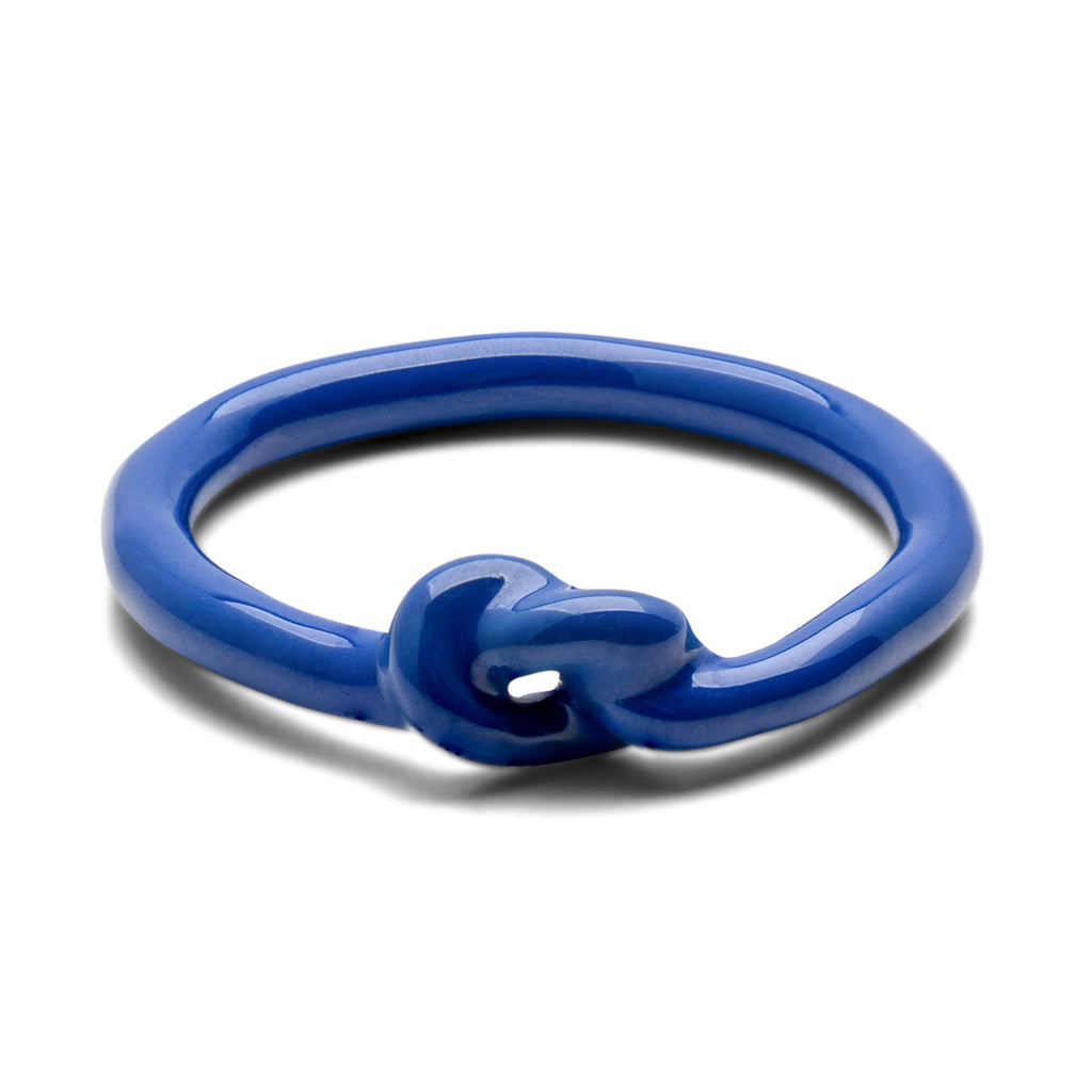 LULU Copenhagen Love Knot Ring – Dazzling Blue 💙