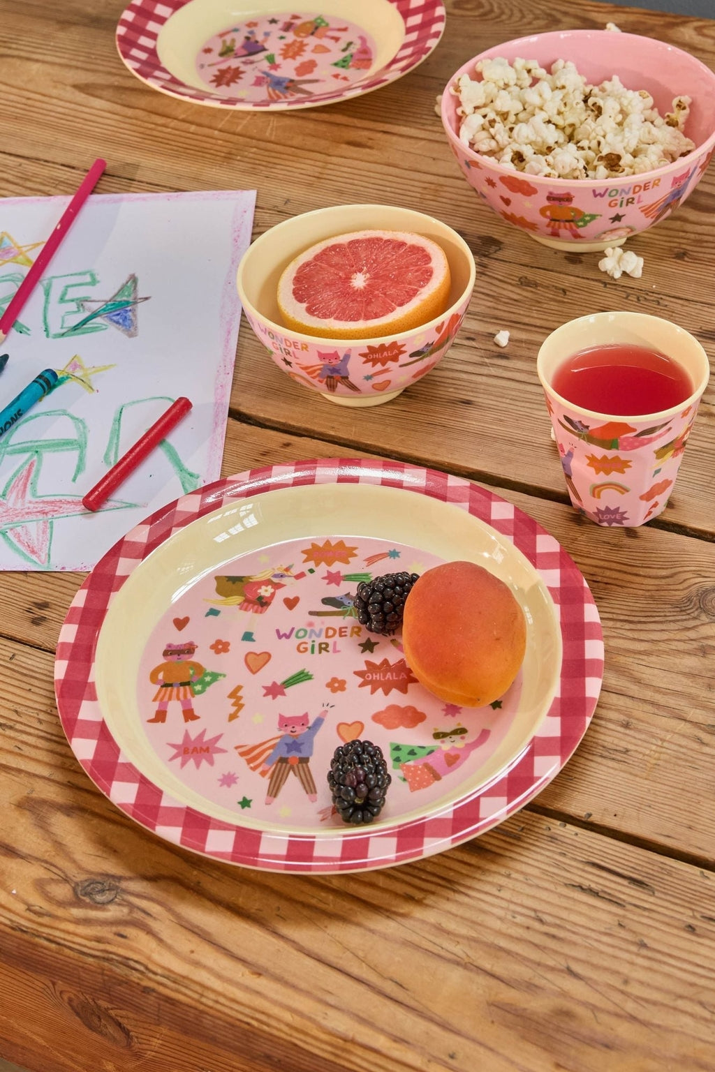 Melamine beker medium - superheldenprint - roze